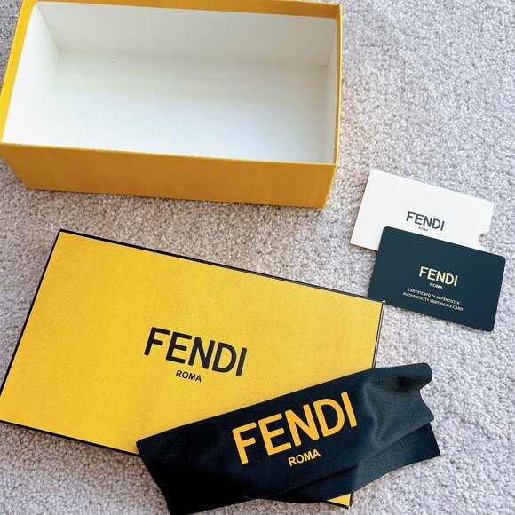 BRAND NEW FENDI BOX, GLASSES WIPE, CARD - Picture 1 of 5